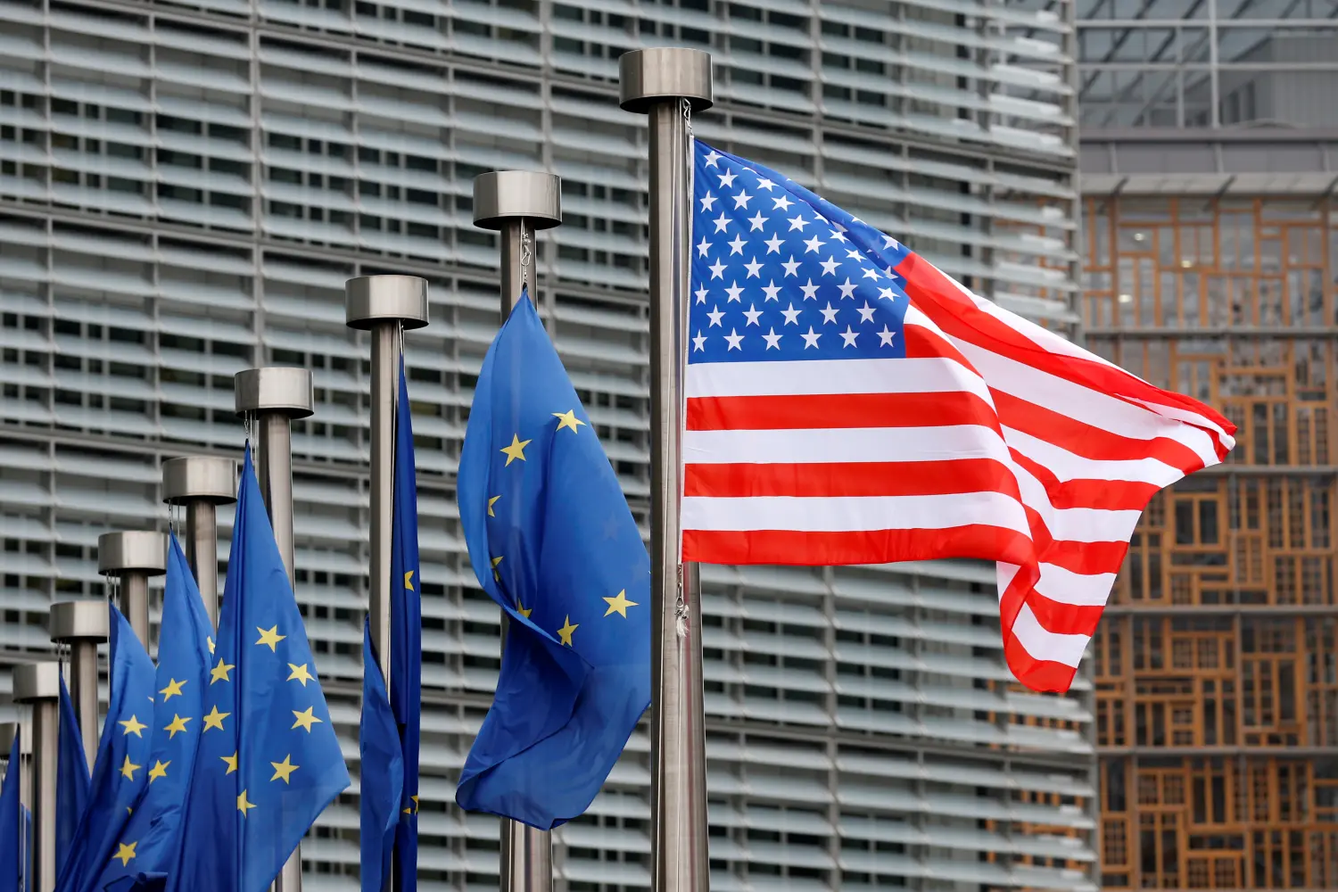 The EU-US Trade Partnership: A Deep Dive into 2024 Import-Export Dynamics